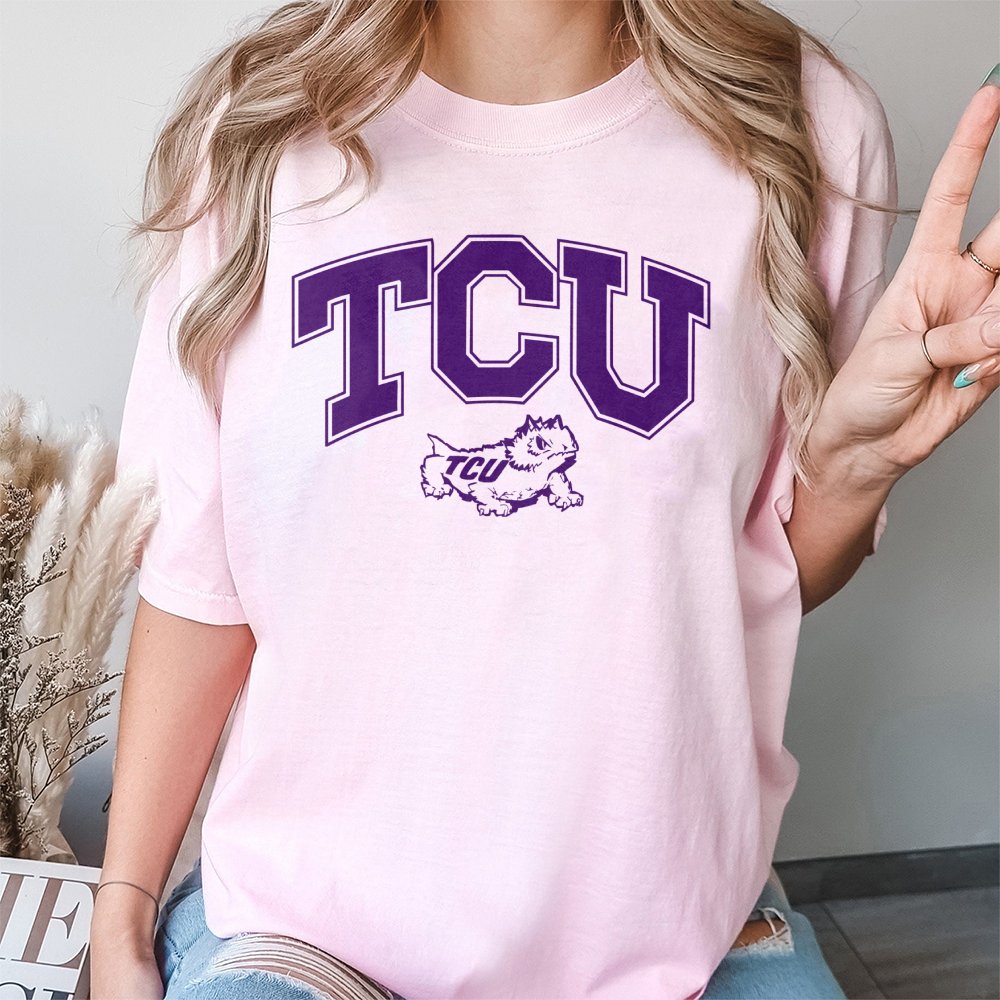 TCU Horned Frogs T-Shirt | Vintage Mascot Graphic Print | 100% Premium Cotton Tee | Casual College Fan Apparel Gift for Men a