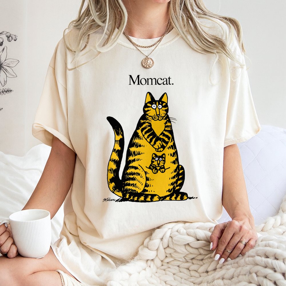 Momcat T-Shirt | Retro B. Kliban Style Graphic Cat Art | 100% Cotton Premium Tee | Unique Cat Mom Gift Idea for Women and Cat